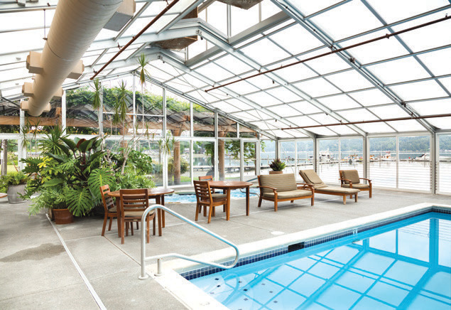 Take an afternoon dip at Alderbrook’s indoor, saltwater pool.