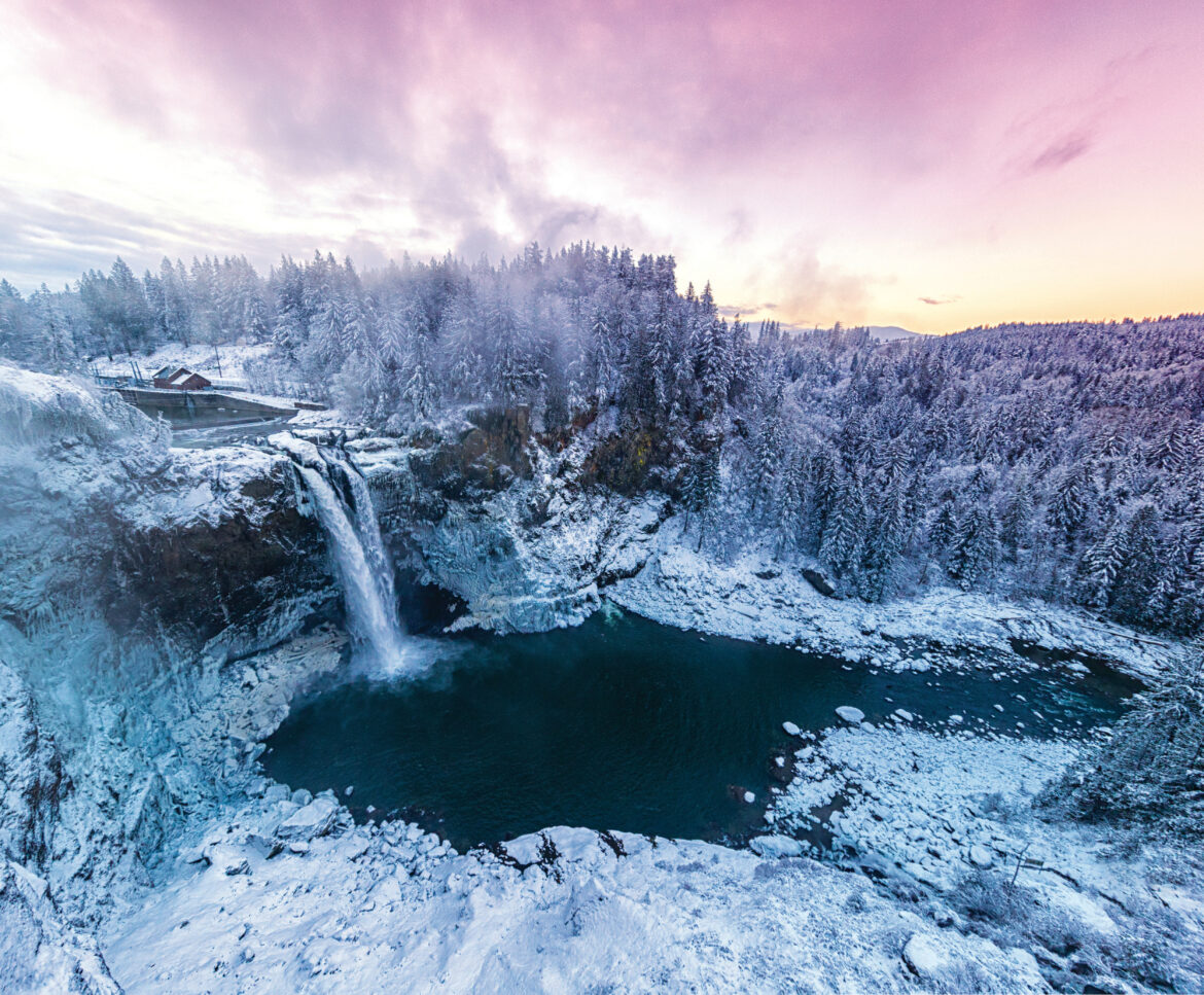 No matter the season, Snoqualmie Falls is one of the top scenic places to plant one on.