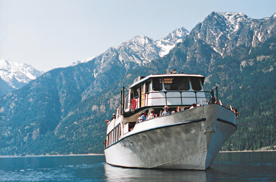 Book a ride on the Lady of the Lake for a romantic outing on the water. 